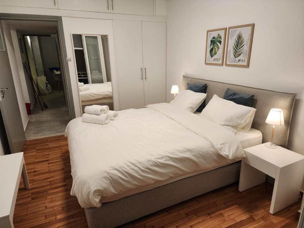 Newly Renovated Apartment 7 Min Walk From Acropolis Афины Экстерьер фото