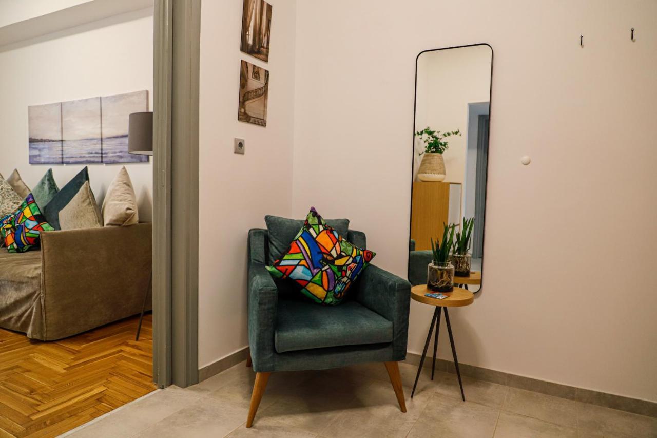 Newly Renovated Apartment 7 Min Walk From Acropolis Афины Экстерьер фото