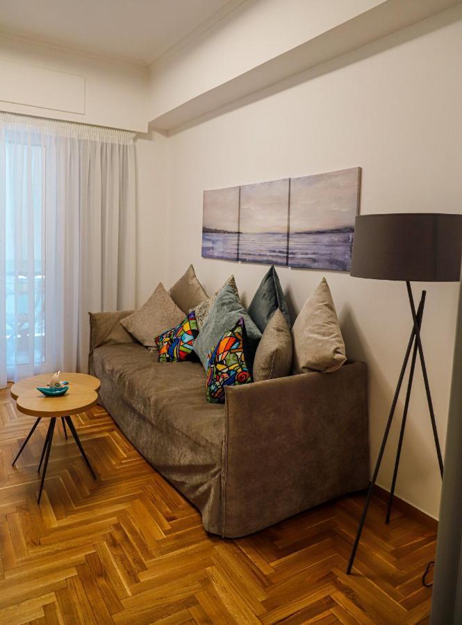 Newly Renovated Apartment 7 Min Walk From Acropolis Афины Экстерьер фото