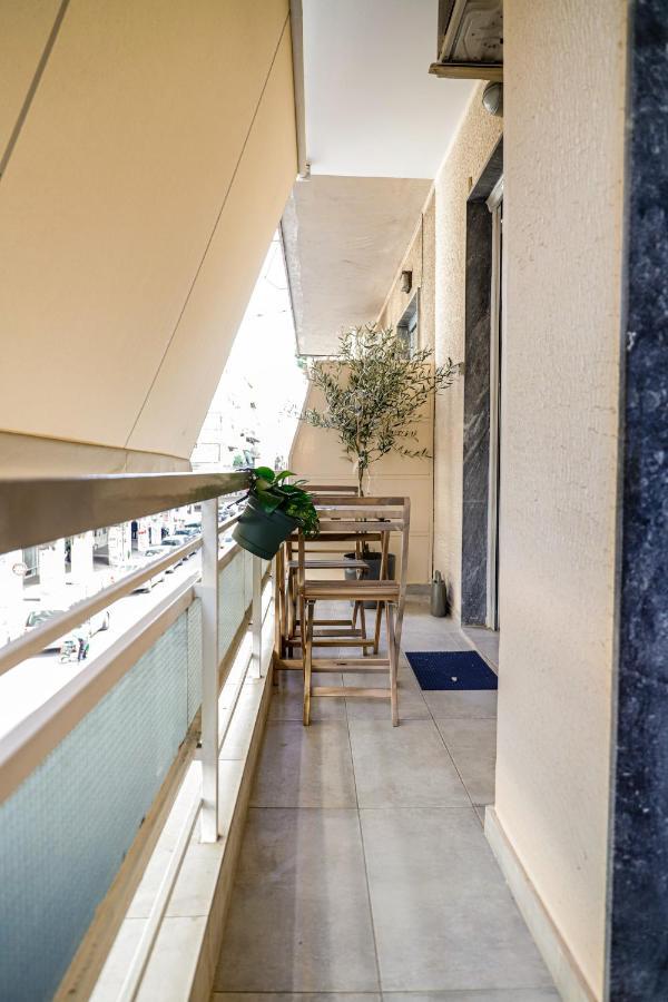 Newly Renovated Apartment 7 Min Walk From Acropolis Афины Экстерьер фото