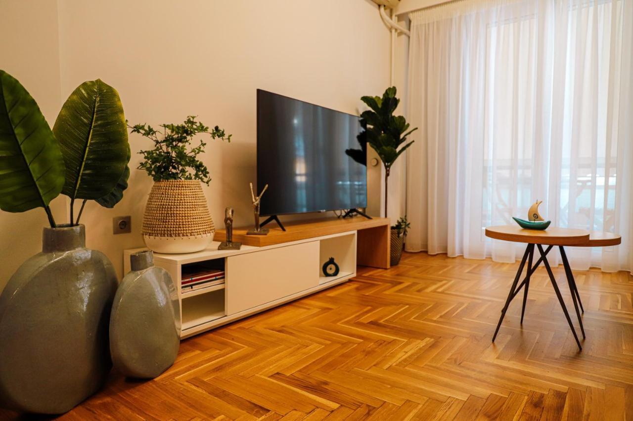 Newly Renovated Apartment 7 Min Walk From Acropolis Афины Экстерьер фото
