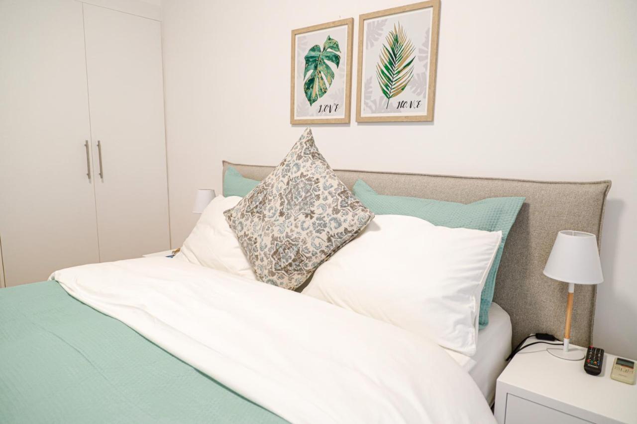 Newly Renovated Apartment 7 Min Walk From Acropolis Афины Экстерьер фото
